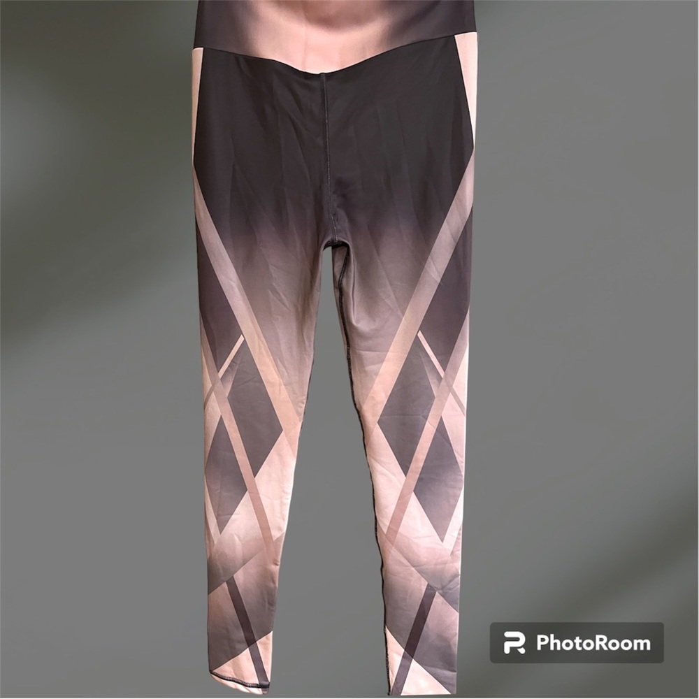 Black and Pink Gym Leggings